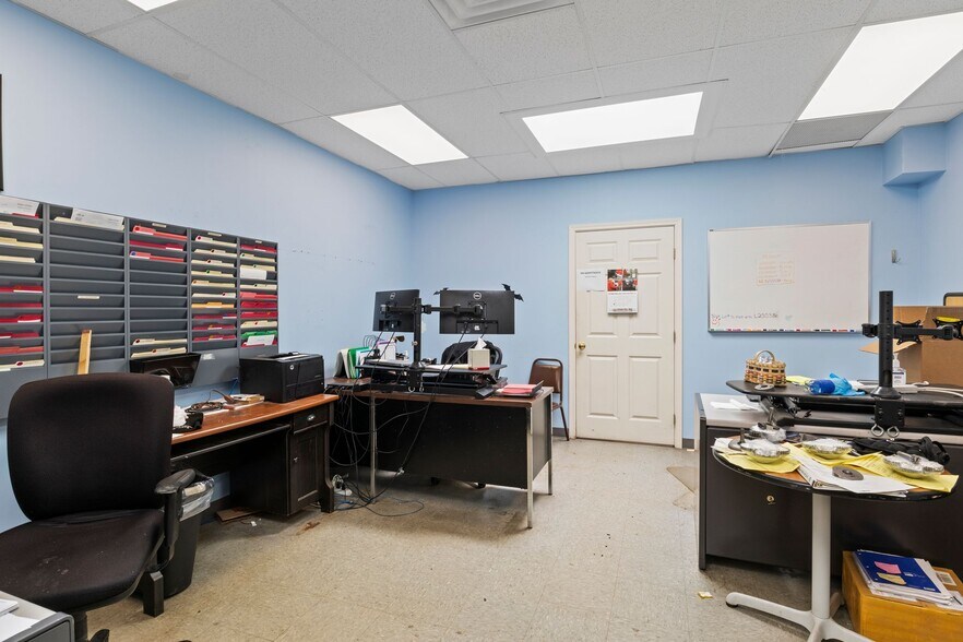 More Photos Of 9 Grimes St, Buffalo Industrial For Sale