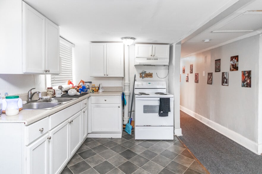 More Photos Of 1806 Meharry Blvd, Nashville Apartments For Sale