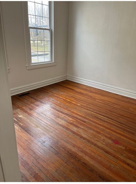 More Photos Of 115 W Maple Ave, Fayetteville Storefront Retail Office For Sale