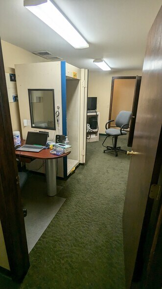 More Photos Of 17 Godwin Ave, Ridgewood General Retail For Sale