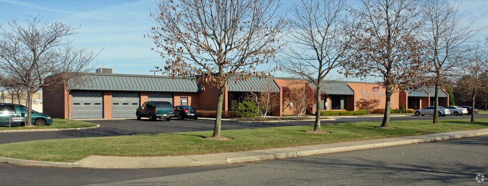 More Photos Of 761 Koehler Ave, Ronkonkoma Office For Lease