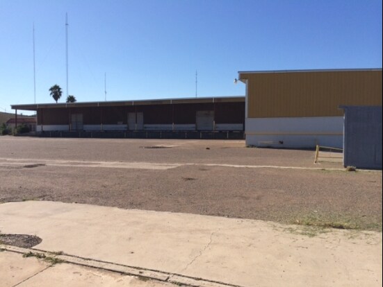 More Photos Of 1800 Blair St, Laredo Warehouse For Lease