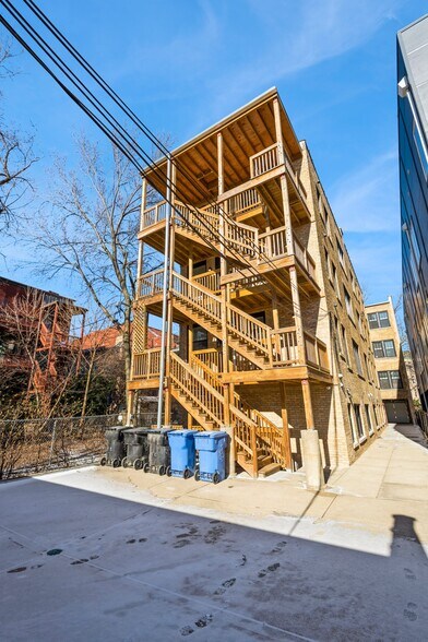 More Photos Of 1535 W Estes Ave, Chicago Multifamily For Sale