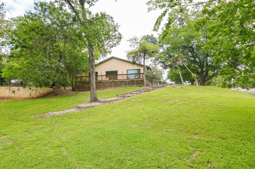 More Photos Of 128 W Theissen St, Boerne Land For Sale