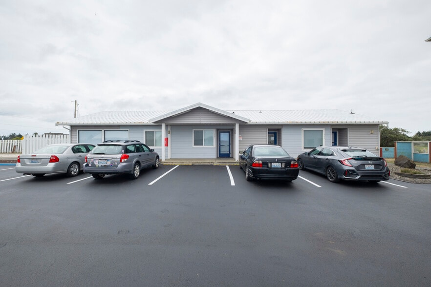 More Photos Of 605 Point Brown Ave NW, Ocean Shores Apartments For Sale