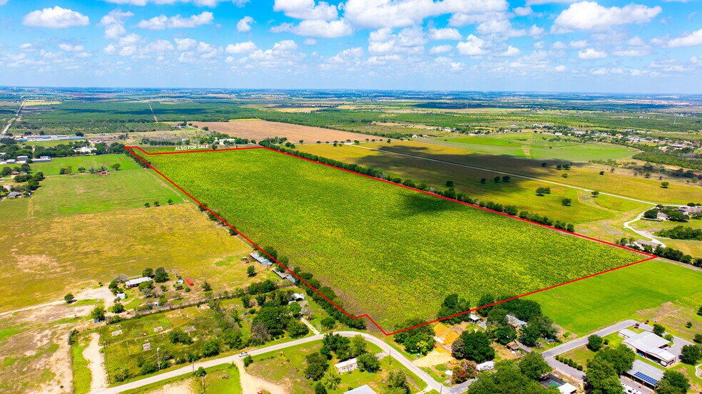 More Photos Of 7201 FM725, McQueeney Land For Sale