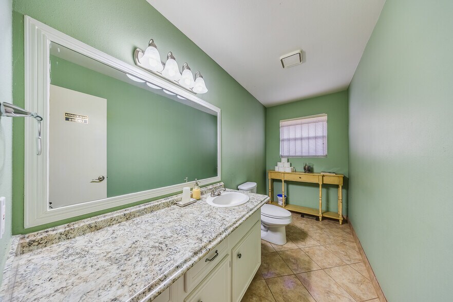 More Photos Of 27228 E Hardy Rd, Spring Warehouse For Sale