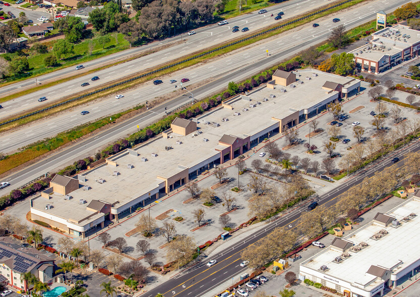 More Photos Of 8555 San Ysidro Ave, Gilroy Storefront For Lease