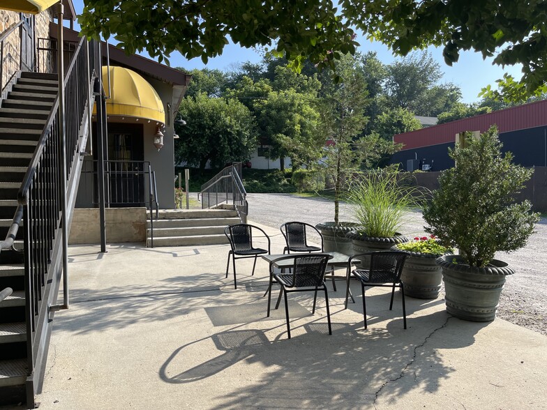 More Photos Of 1518-1520 Clipper Mill Rd, Baltimore Restaurant For Sale