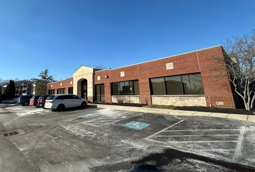 Primary Photo Of 4705 Lake Forest Dr, Blue Ash Office For Lease