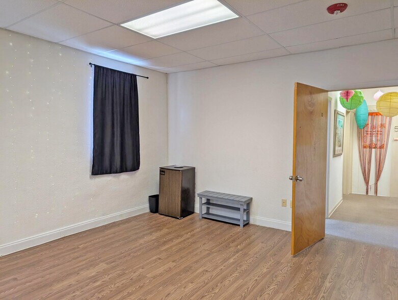 More Photos Of 319 Brevard Ave, Cocoa Storefront Retail Office For Sale