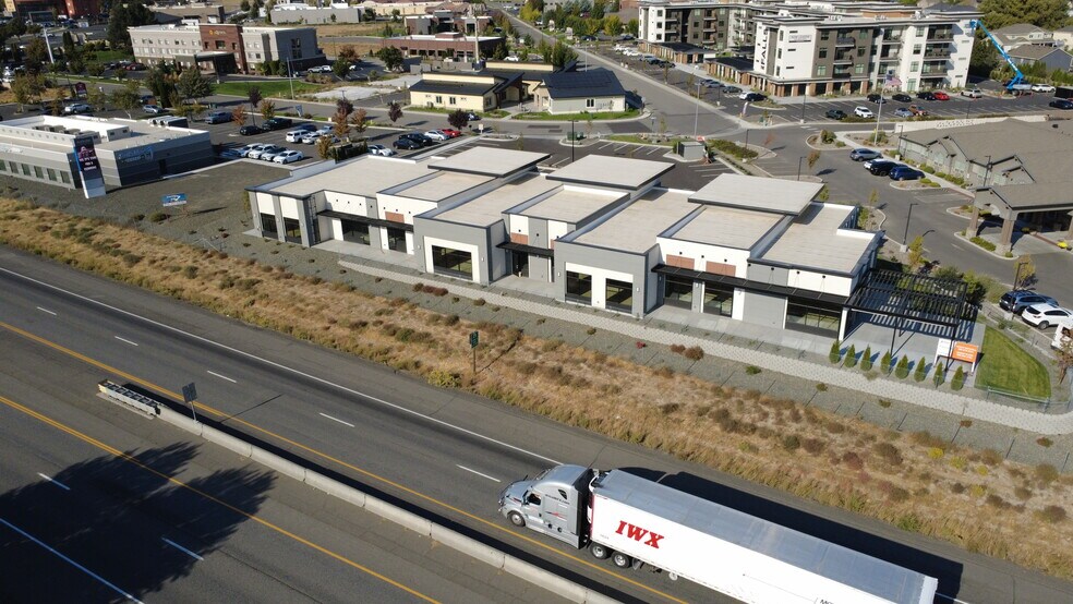 More Photos Of 2403 Quillan Pl, Kennewick Office For Lease