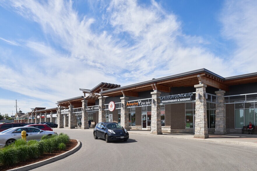 More Photos Of 450 Columbia St W, Waterloo Storefront For Lease