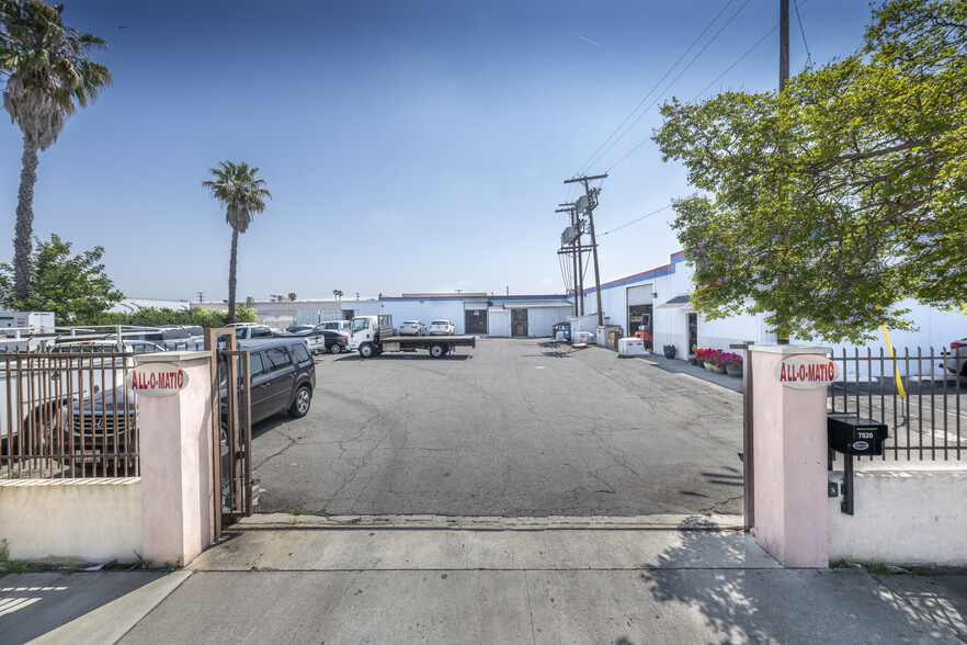 Primary Photo Of 7820 Gloria Ave, Van Nuys Warehouse For Sale