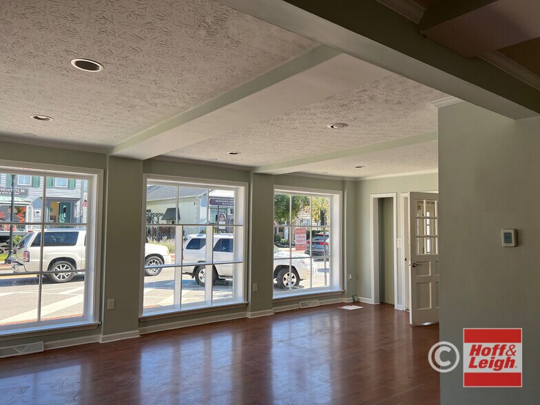 More Photos Of 218-220 N Main St, Hudson Freestanding For Sale