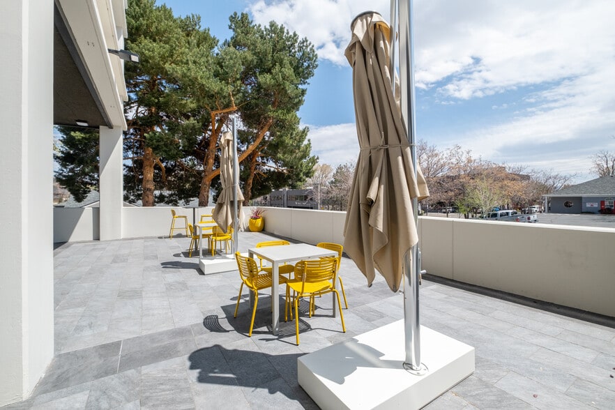 More Photos Of 245 E Liberty St, Reno Medical For Sale