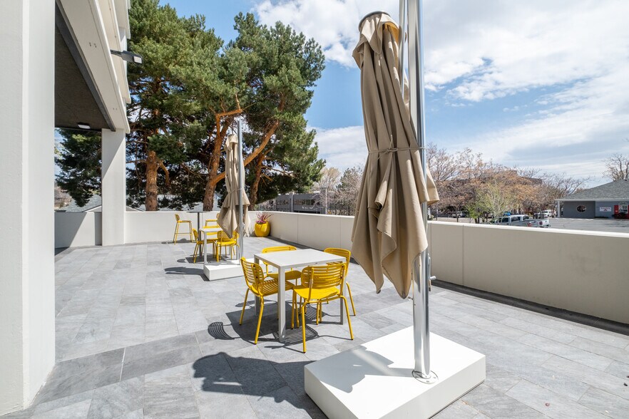 More Photos Of 245 E Liberty St, Reno Medical For Lease