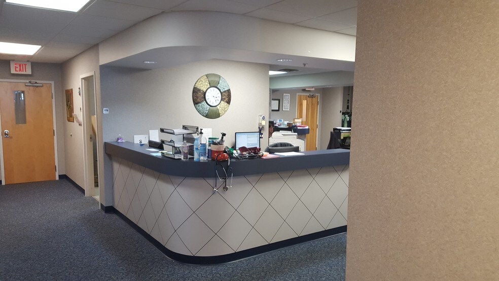 More Photos Of 2625 Tamiami Trl, Port Charlotte Medical For Lease