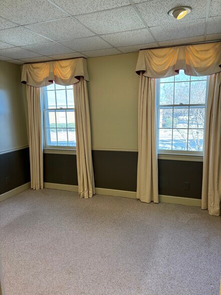 More Photos Of 573 Concord Rd SE, Smyrna Medical For Lease