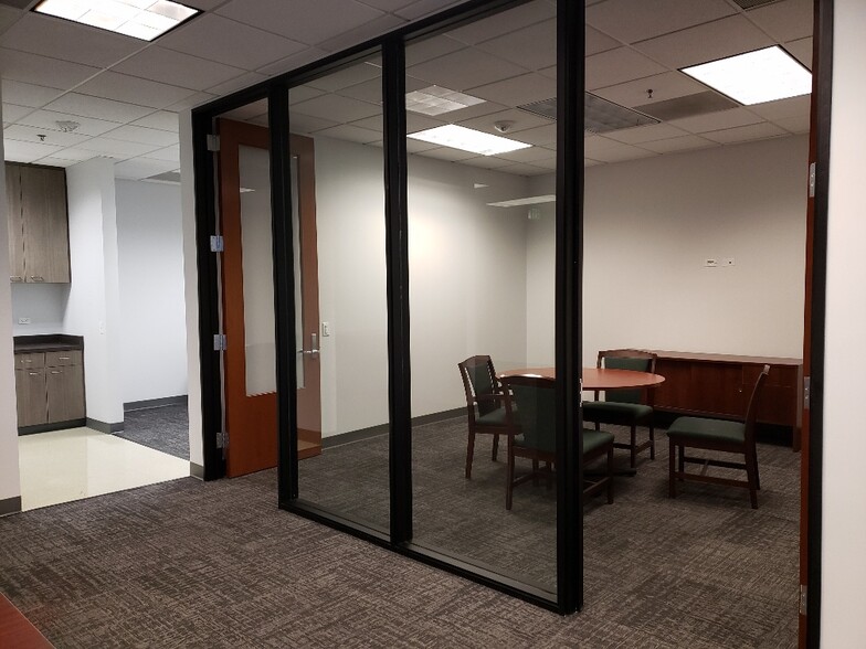 More Photos Of 4200 Concours, Ontario Office For Lease