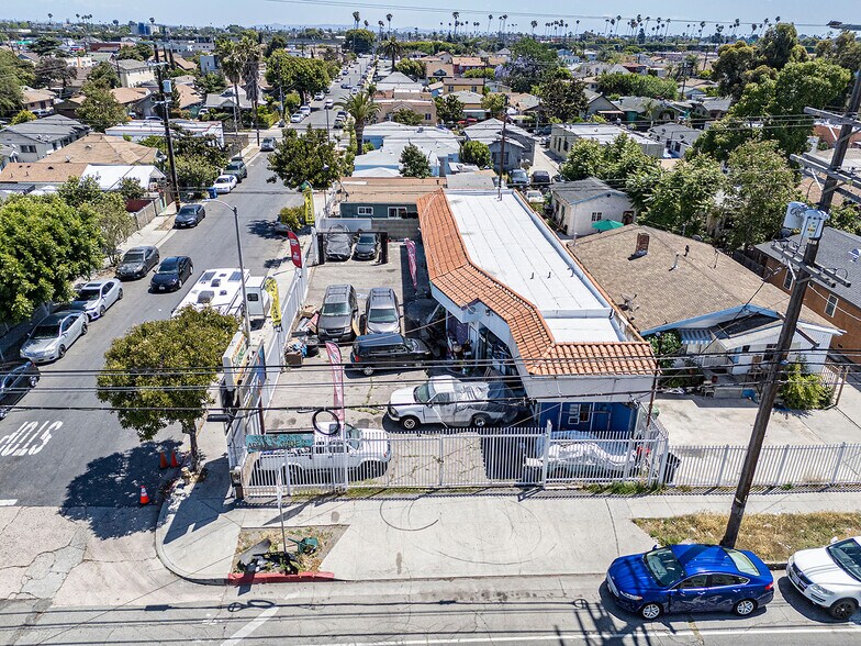 More Photos Of 6500 S Hoover St, Los Angeles General Retail For Sale