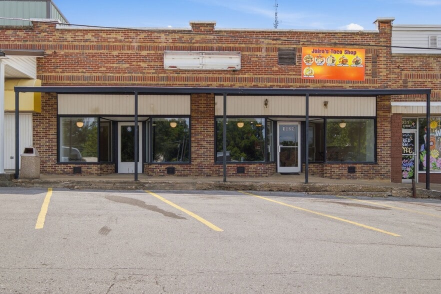 More Photos Of 1029 Park St, Westmoreland Storefront Retail Office For Sale