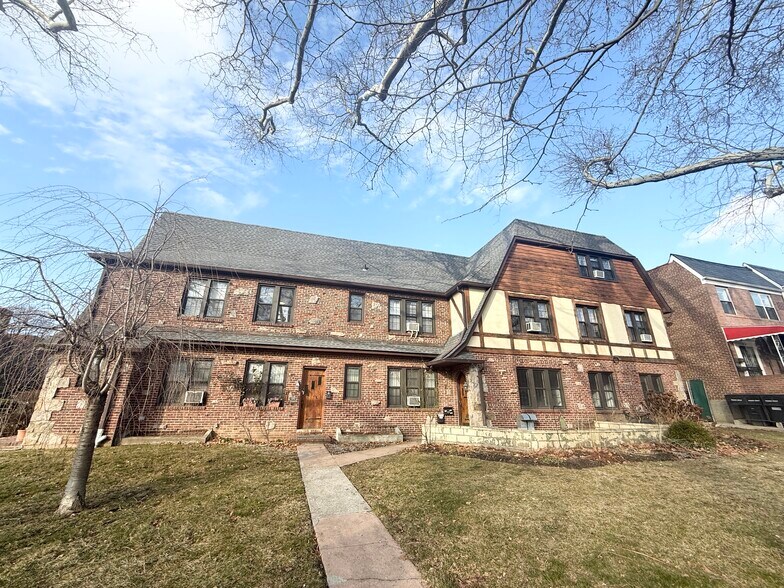 Primary Photo Of 190-17 Crocheron Ave, Flushing Apartments For Sale