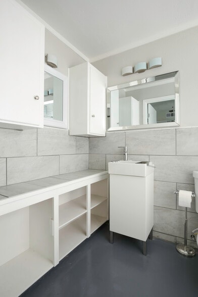 More Photos Of , Denton Unknown For Sale