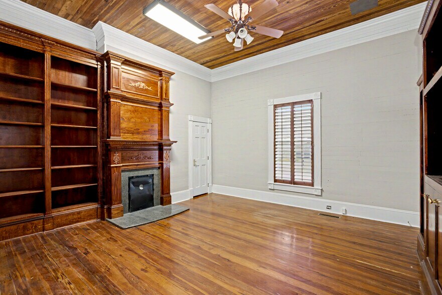 More Photos Of 195 N Jeff Davis Dr, Fayetteville Office Residential For Sale