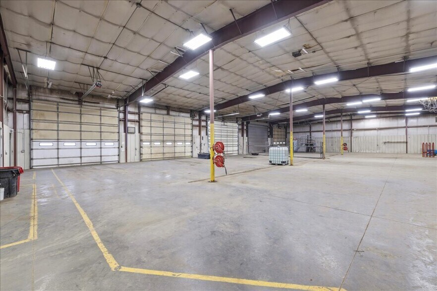 More Photos Of 6830 Commercial Ave, Billings Industrial For Sale