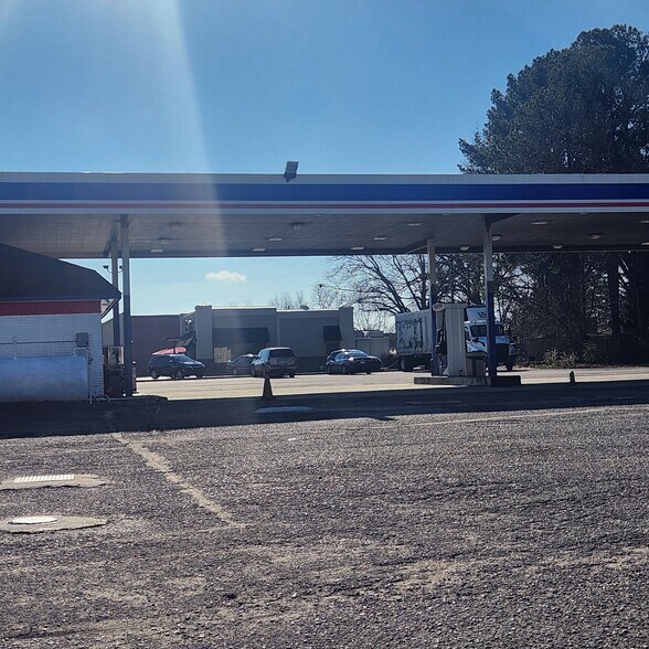 More Photos Of 11871 AL Highway 157, Moulton Freestanding For Sale