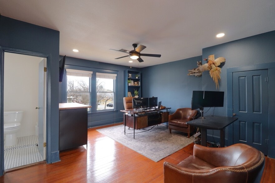 More Photos Of 1102 S Rock St, Georgetown Office Residential For Sale