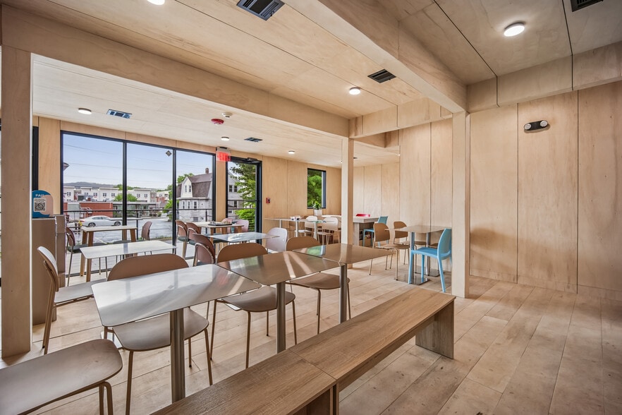 More Photos Of 140 Paris Ave, Northvale Office For Sale