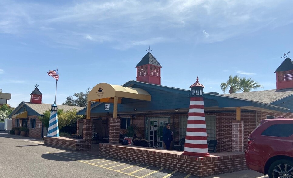 More Photos Of 2932 N 14th St, Phoenix Assisted Living For Sale