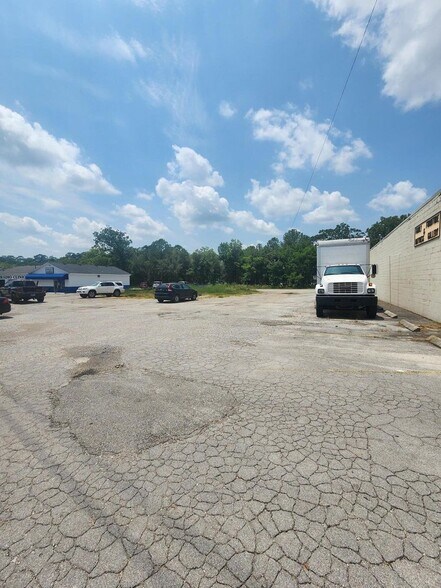 More Photos Of 5917 Lee Hwy, Chattanooga Land For Sale