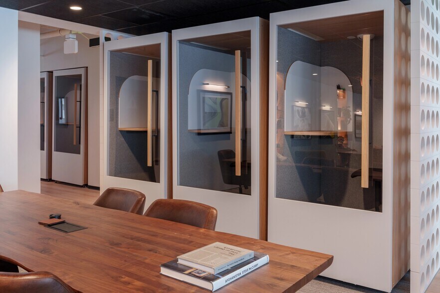 More Photos Of 9229 W Sunset Blvd, West Hollywood Coworking Space