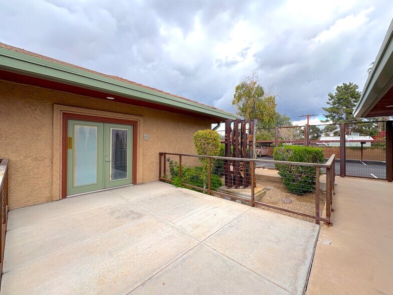 More Photos Of 5229 N 7th Ave, Phoenix Office For Sale