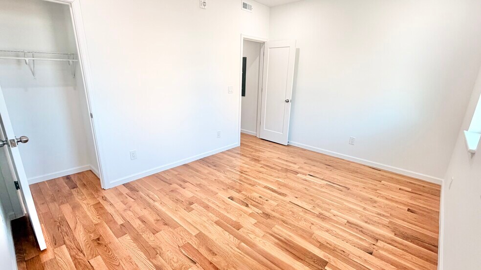 More Photos Of 5352 Cedar Ave, Philadelphia Apartments For Sale