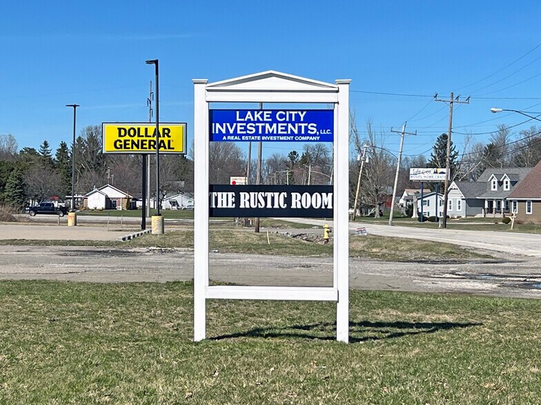 More Photos Of 1580 Lake St, Lake City Office For Sale