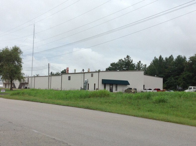 More Photos Of 139-165 Conalco Dr, Jackson Warehouse For Lease