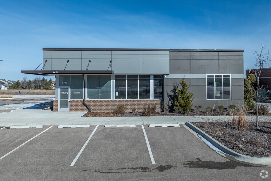 More Photos Of 2780 W Main St, St Charles Medical For Sale