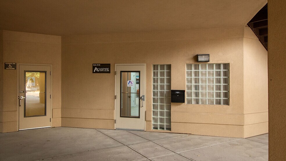 More Photos Of 1371 E Hecla Dr, Louisville Office For Sale