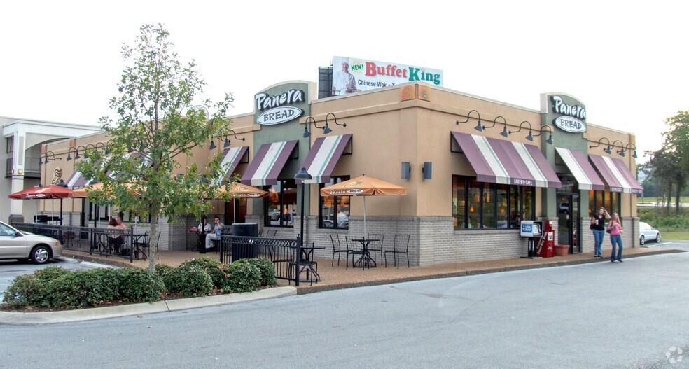 More Photos Of 271 Northgate Mall, Chattanooga Unknown For Lease