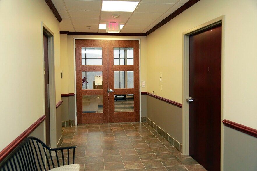 More Photos Of 45 Professional Pl, Bridgeport Office For Lease