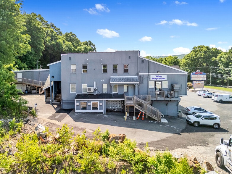 More Photos Of 628 New Haven Rd, Naugatuck Storefront Retail Office For Sale