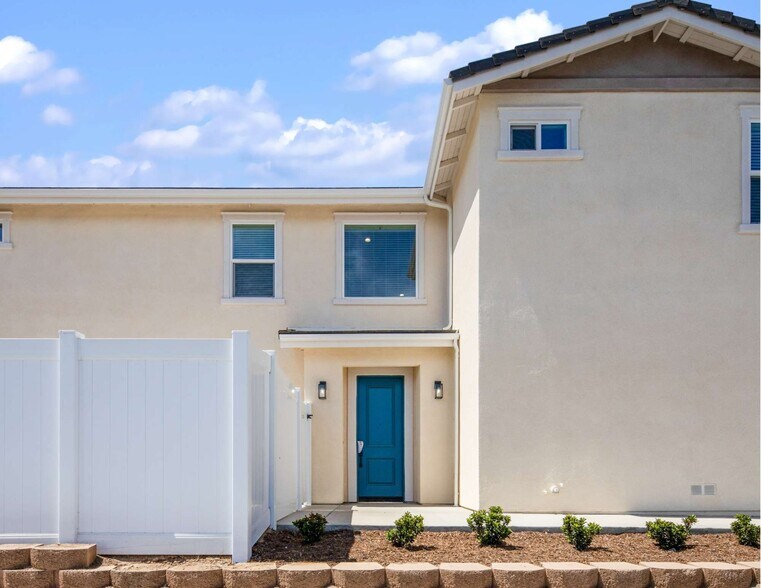 More Photos Of 5852 Norwood Ave, Riverside Multifamily For Sale