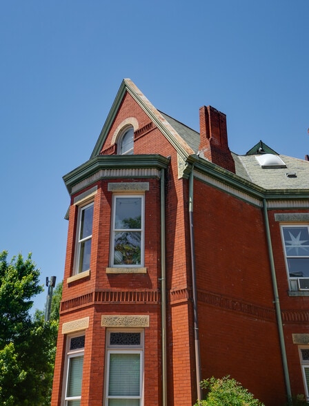 More Photos Of 1300 Floyd Ave, Richmond Multifamily For Sale