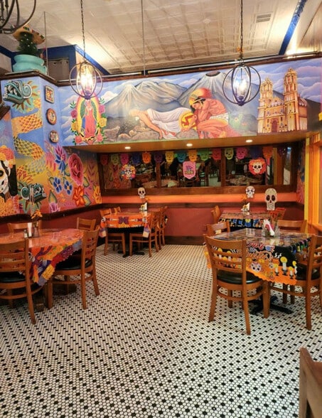 More Photos Of 6 Park St, Montclair General Retail For Lease