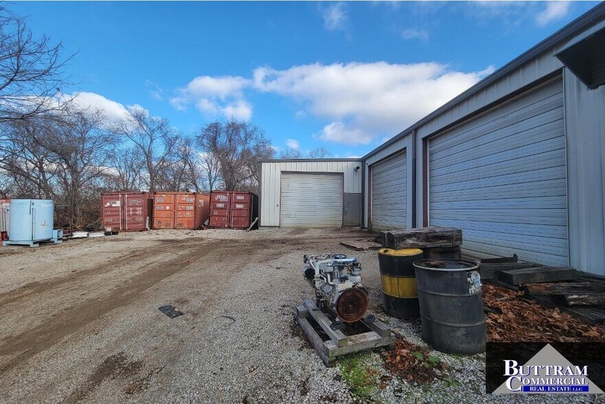 More Photos Of 4405 W Energy Ln, Joplin Industrial For Sale