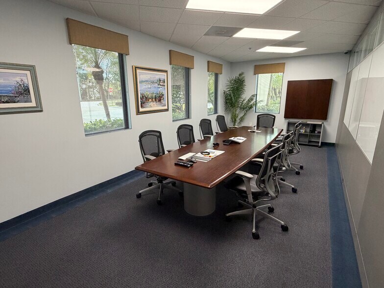 More Photos Of 2875 Jupiter Park Dr, Jupiter Light Manufacturing For Sale